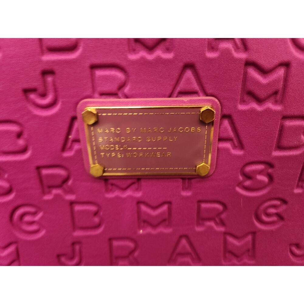 MARC BY MARC JACOBS LAPTOP‎ SLEEVE CASE MAGIC VIOLET 15"x11" - Picture 2 of 5